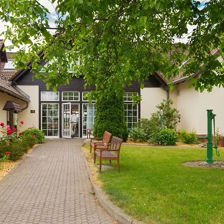 施普利瓦尔德假日酒店 招待所 3*